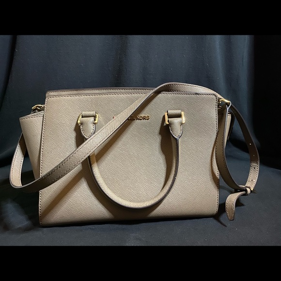 Michael Kors handbag - Picture 5 of 6